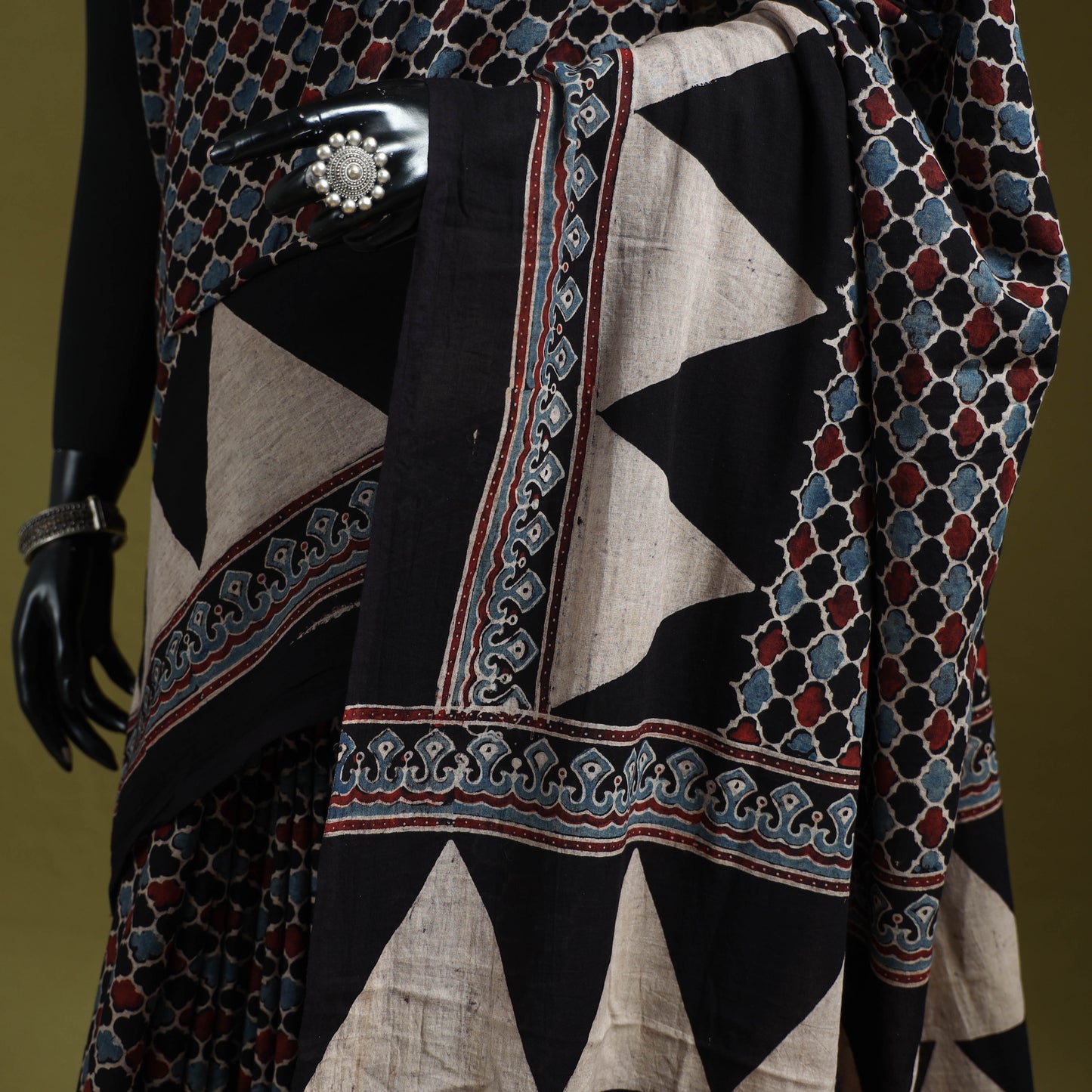 Kutch Hand Block Print Natural Dyed Pure Mul Cotton Ajrakh Saree with Tassels 03