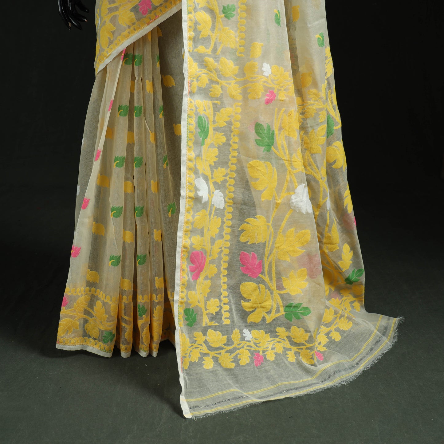Silk Cotton Dhakai Jamdani Saree 13