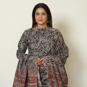 Black - Pedana Kalamkari Block Printed Cotton Kurta with Palazzo & Dupatta Set 10