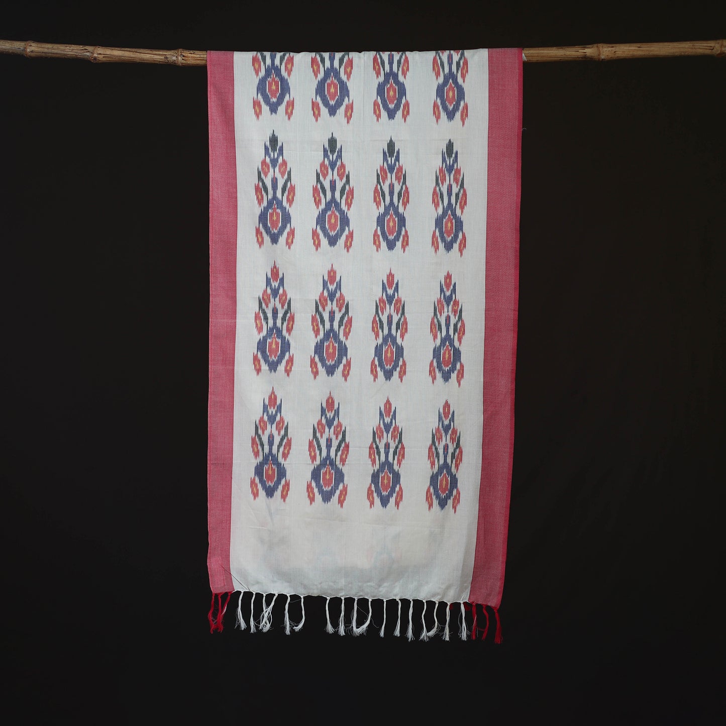 Pochampally Ikat Weave Cotton Stole 04