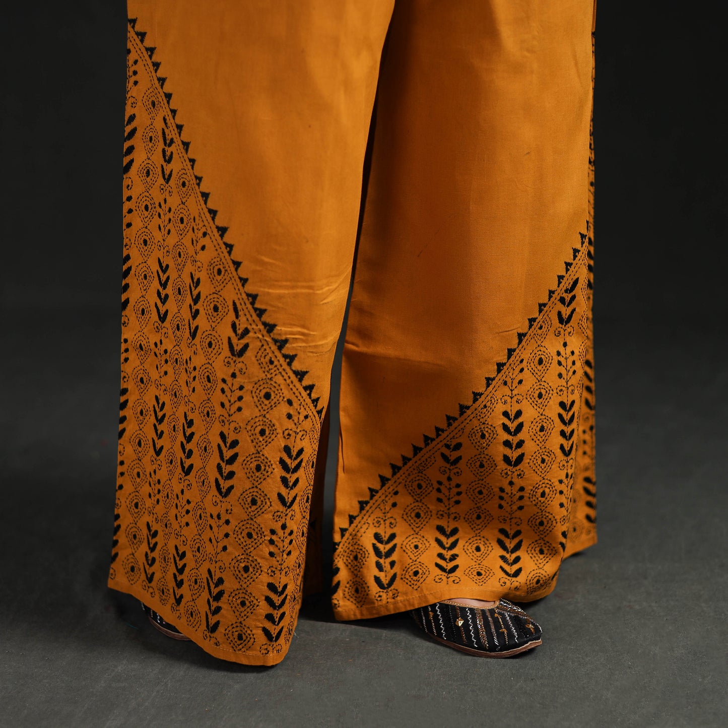 Bengal Kantha Hand Embroidered Cotton Palazzo 57