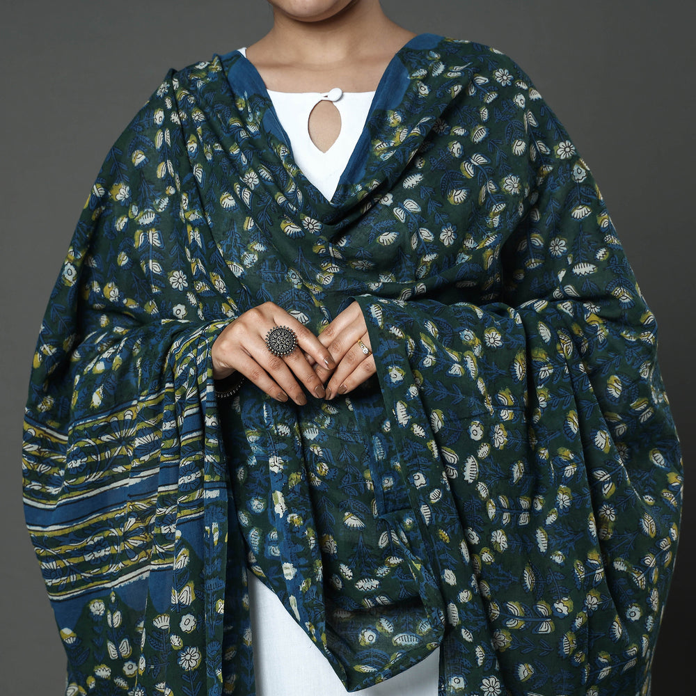 bagru dupatta