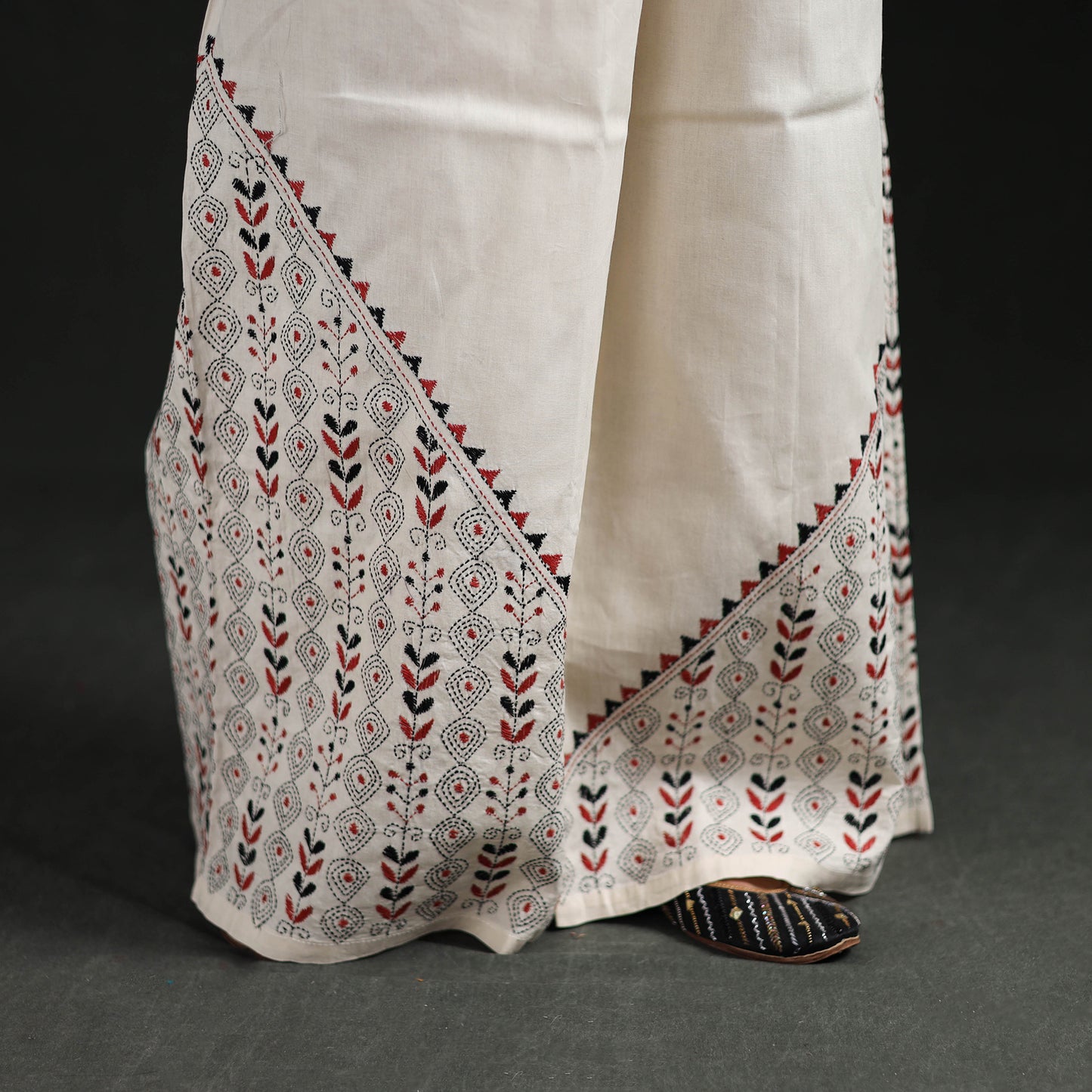 Bengal Kantha Hand Embroidered Cotton Palazzo 69