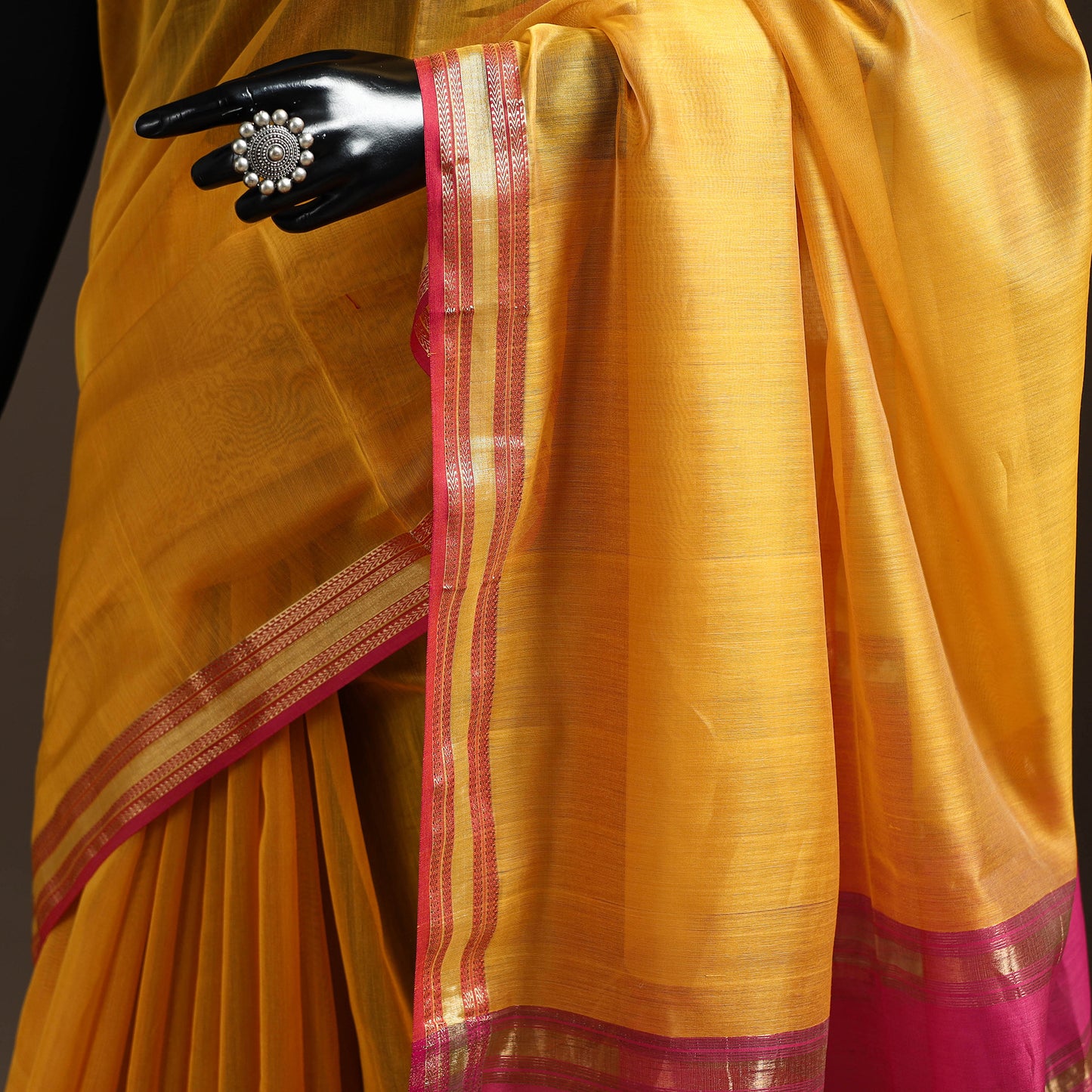 Handloom Maheshwari Saree with Zari Border 46