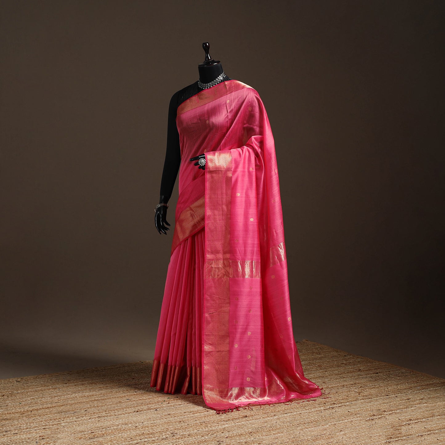 Handloom Buti Maheshwari Saree with Zari Border 44