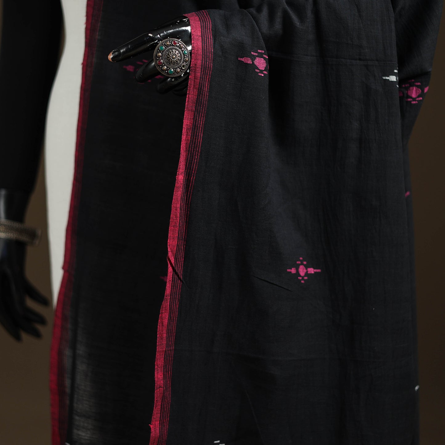 Pure Handloom Cotton Bengal Jamdani Dupatta 22