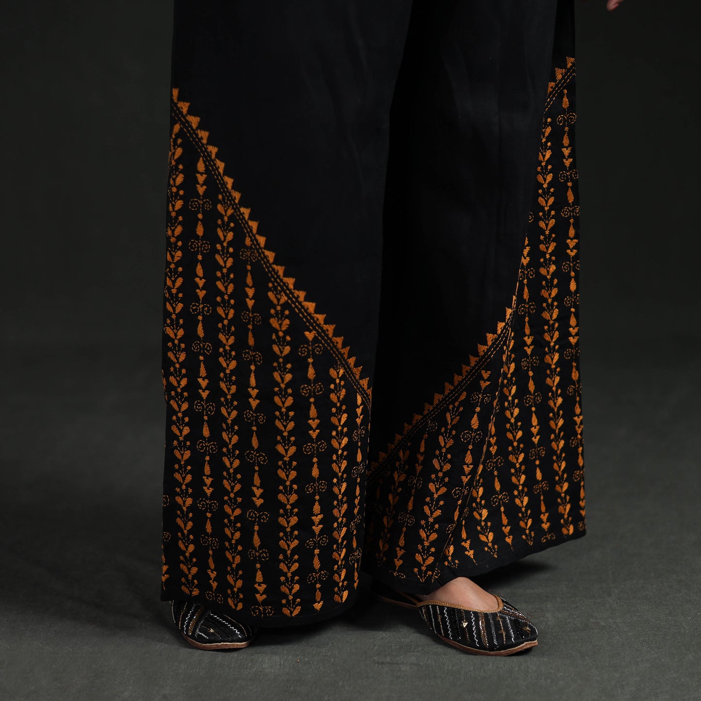 Bengal Kantha Hand Embroidered Cotton Palazzo 78