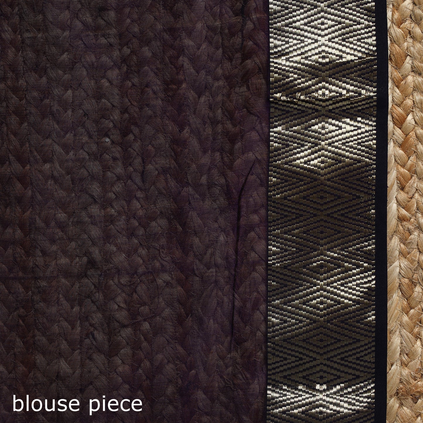 Handloom Maheshwari Saree with Zari Border 32