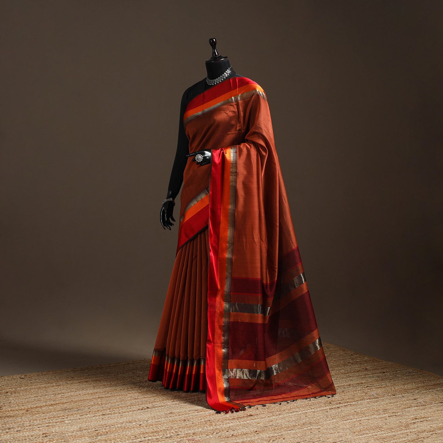 Handloom Maheshwari Saree with Resham Zari Border 23