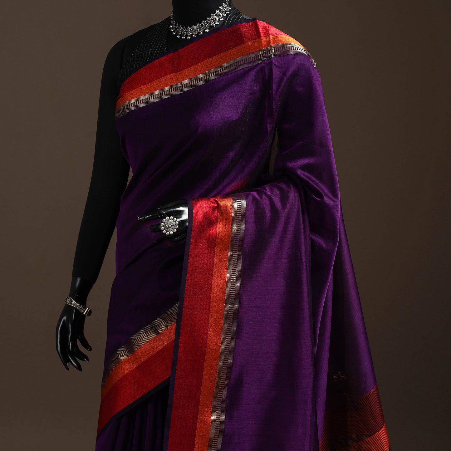 Handloom Maheshwari Saree with Resham Zari Border 22
