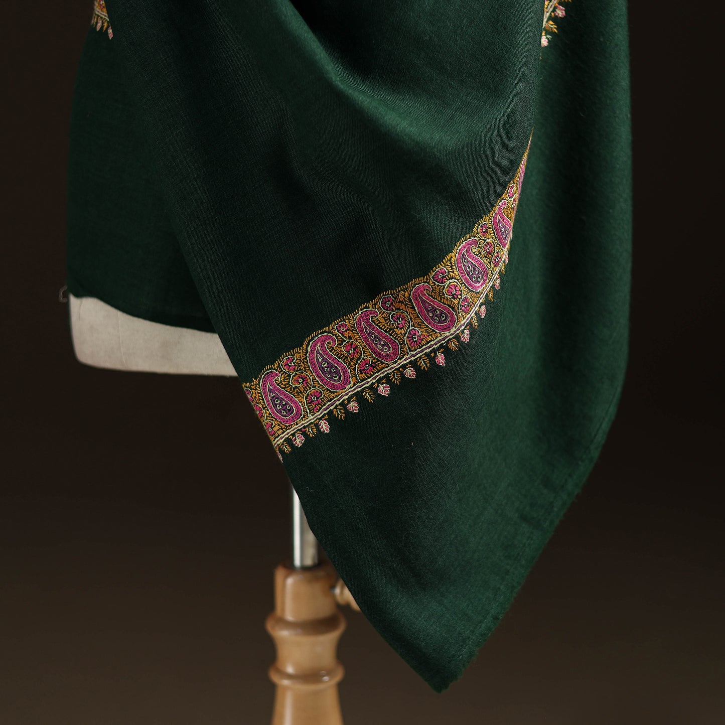 Kashmiri Sozni Hand Embroidered Pure Handwoven Merino Wool Shawl 04