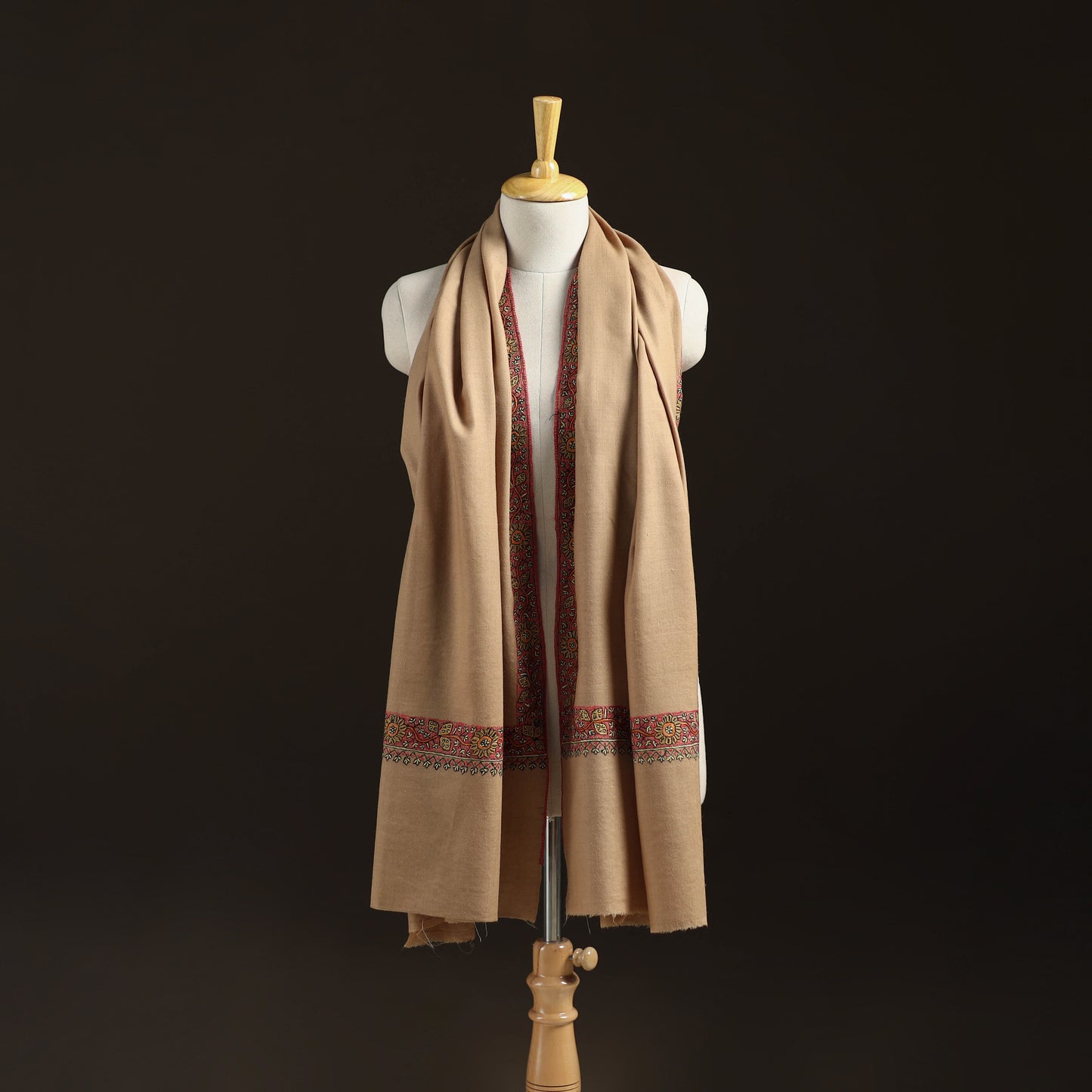 Kashmiri Sozni Hand Embroidered Pure Handwoven Merino Wool Shawl 07