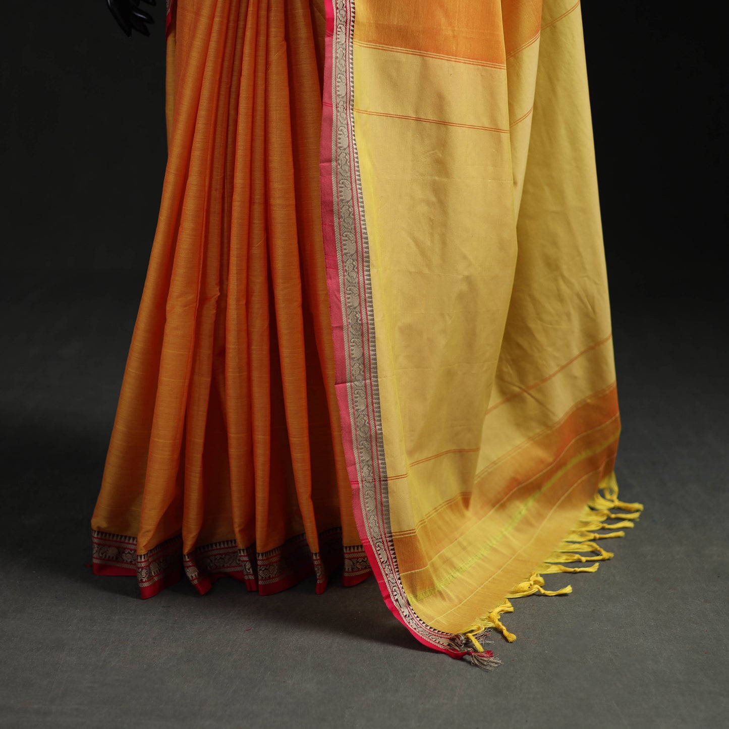 Dharwad Woven Mercerised Cotton Saree with Border 03
