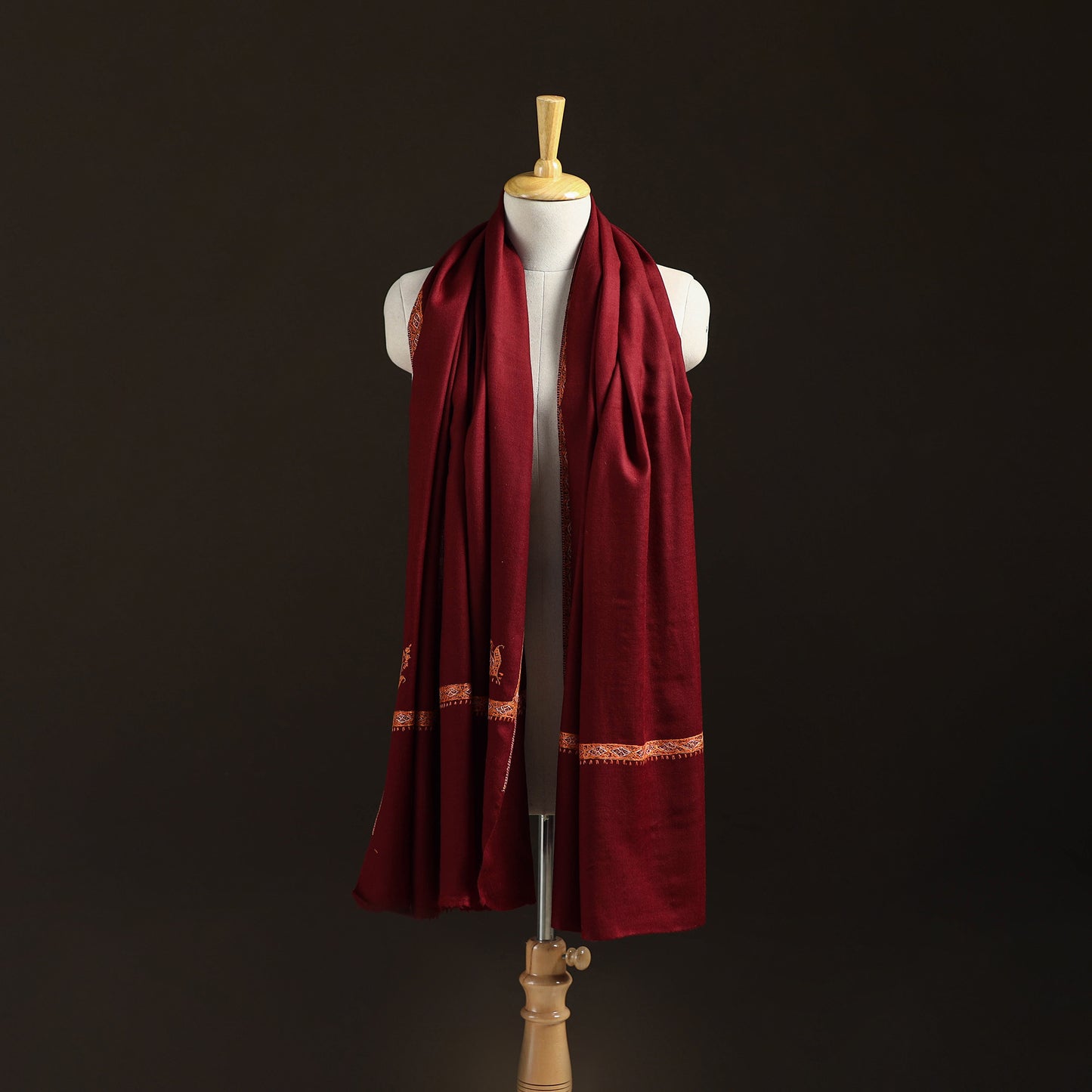 Kashmiri Sozni Hand Embroidered Pure Handwoven Merino Wool Shawl 10