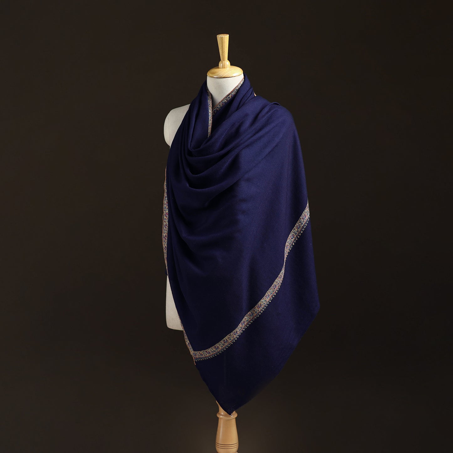 Kashmiri Sozni Hand Embroidered Pure Handwoven Merino Wool Shawl 11