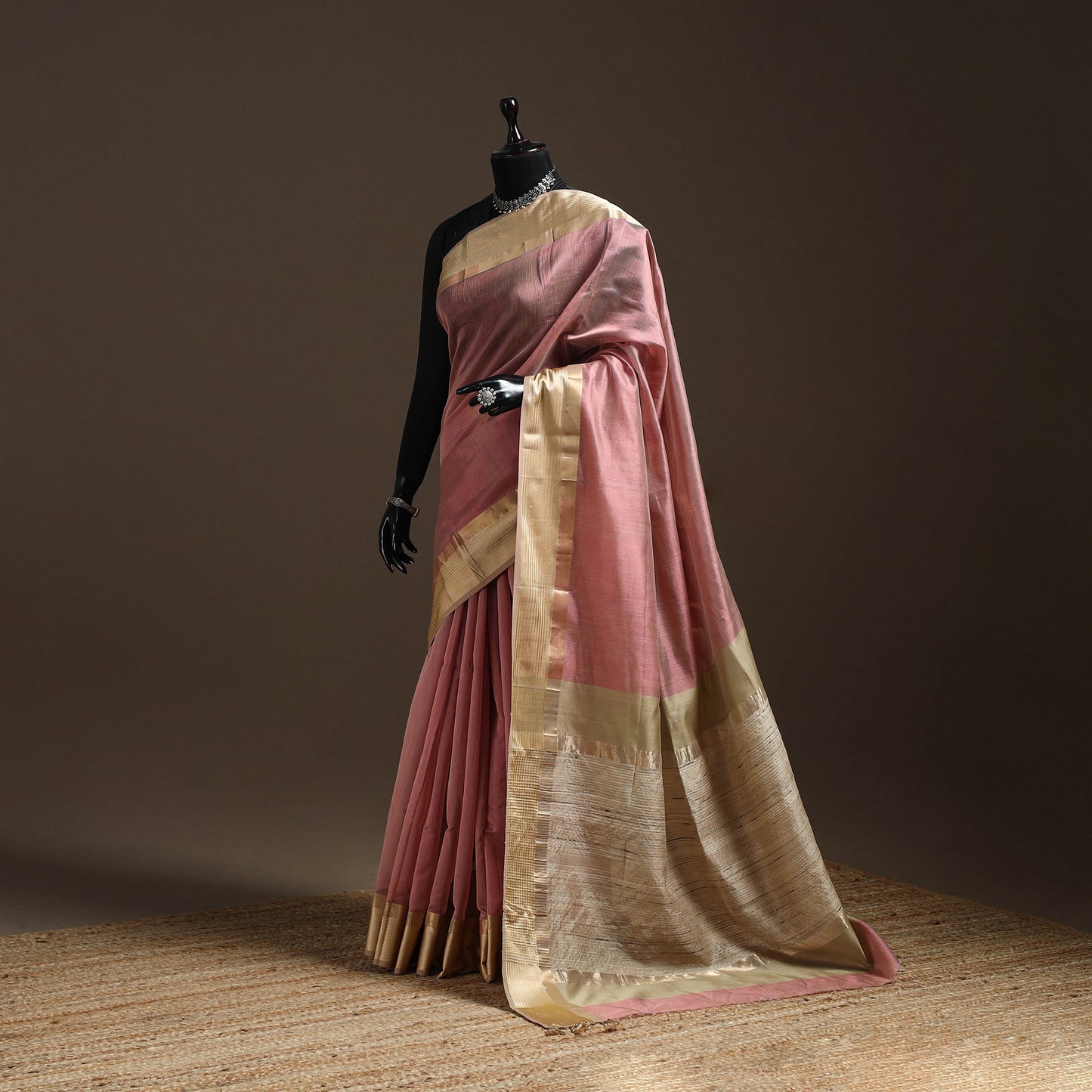 Handloom Maheshwari Saree with Ghicha Pallu Resham Border 07