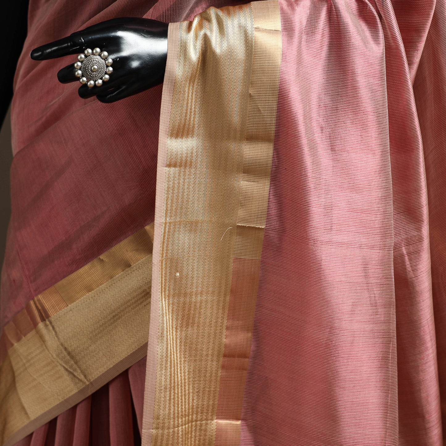 Handloom Maheshwari Saree with Ghicha Pallu Resham Border 07