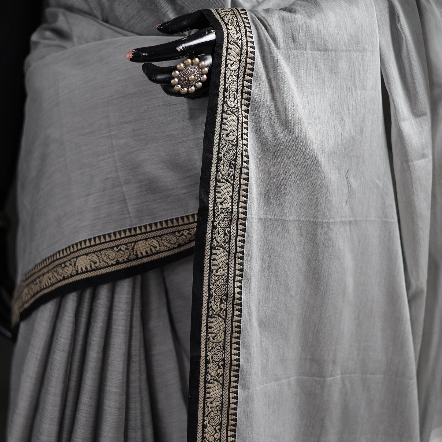 Dharwad Woven Mercerised Cotton Saree with Border 06
