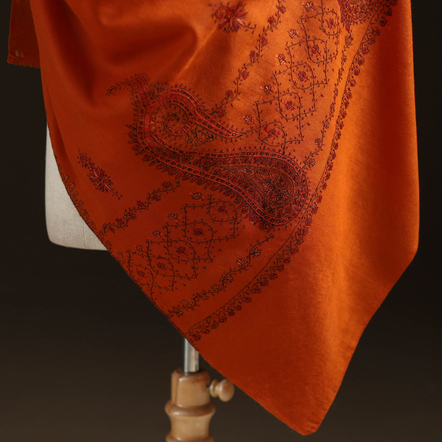 Kashmiri Sozni Hand Embroidered Pure Handwoven Merino Wool Shawl 13