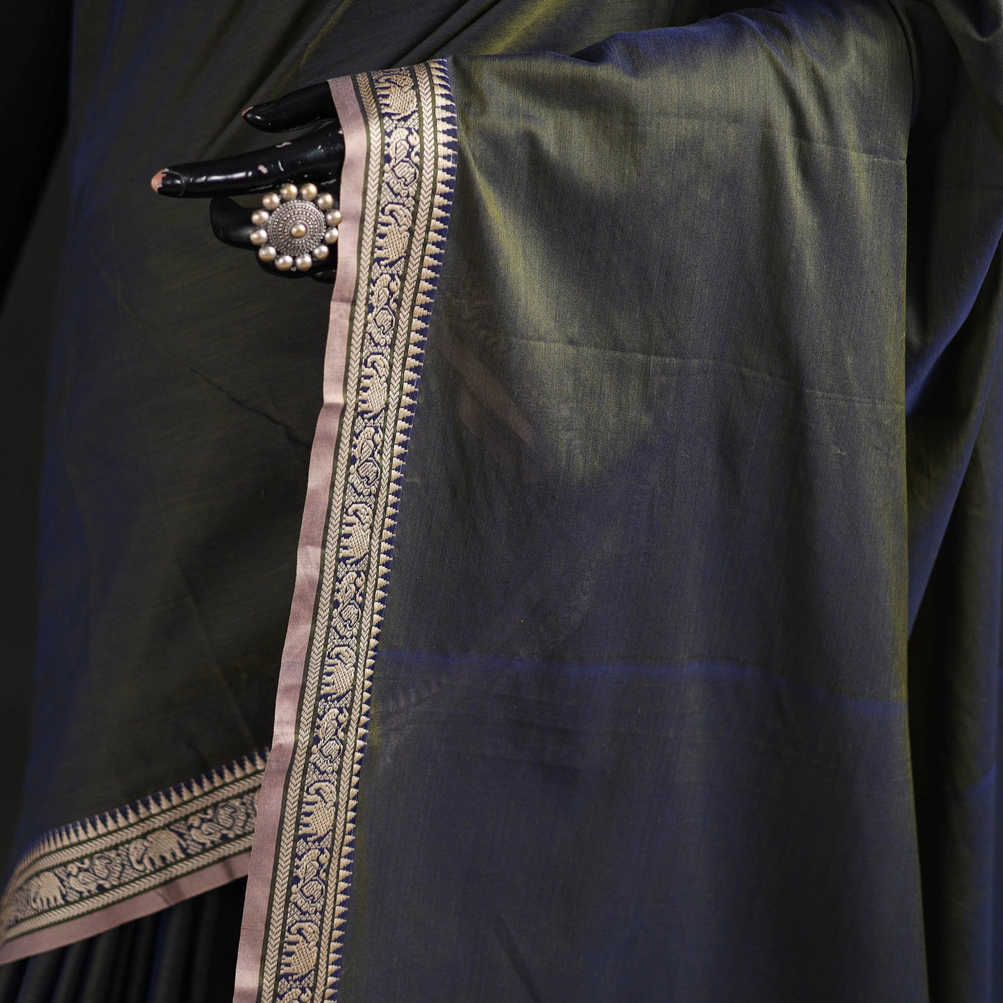 Dharwad Woven Mercerised Cotton Saree with Border 09
