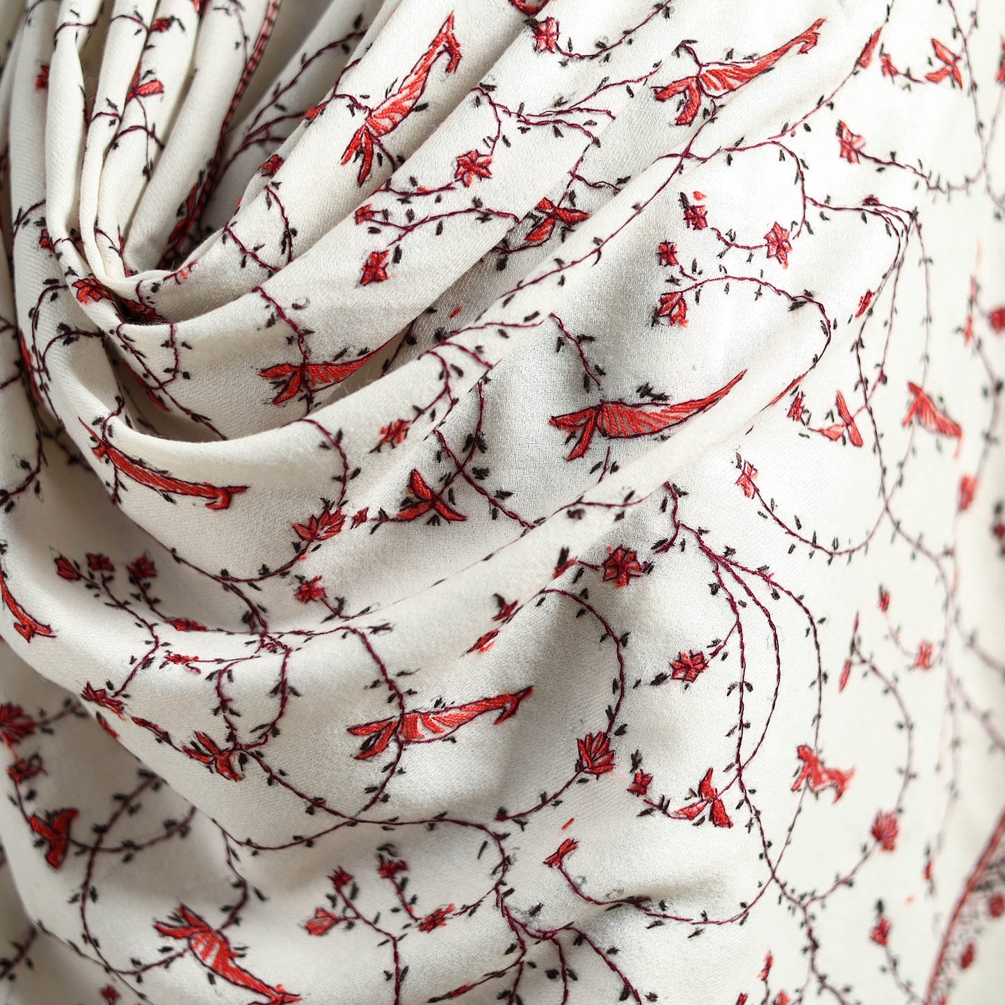 Kashmiri Sozni Heavy Hand Embroidered Pure Handwoven Merino Wool Shawl 19