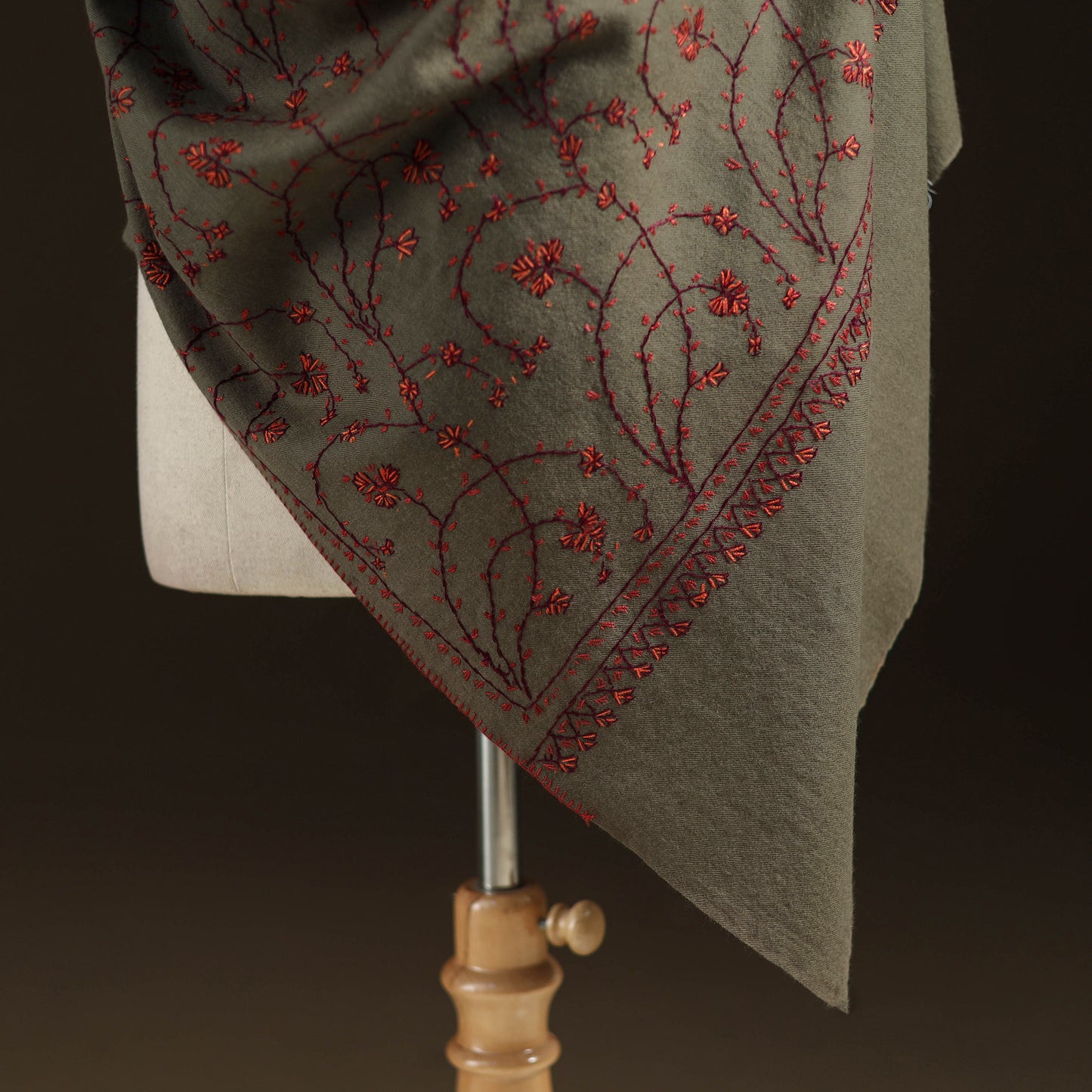 Kashmiri Sozni Heavy Hand Embroidered Pure Handwoven Merino Wool Shawl 20