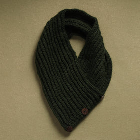 Green - kumaun hand knitted woollen button cowl 38