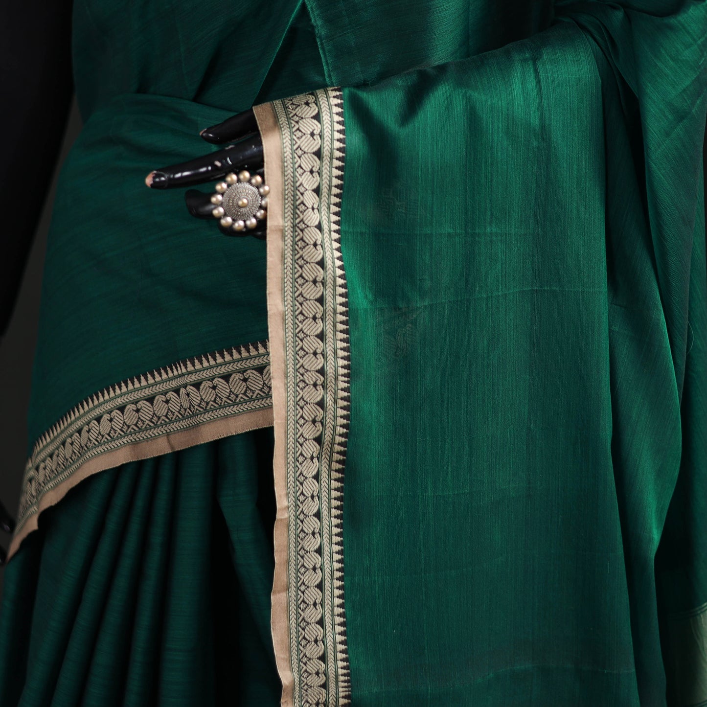 Dharwad Woven Mercerised Cotton Saree with Border 20