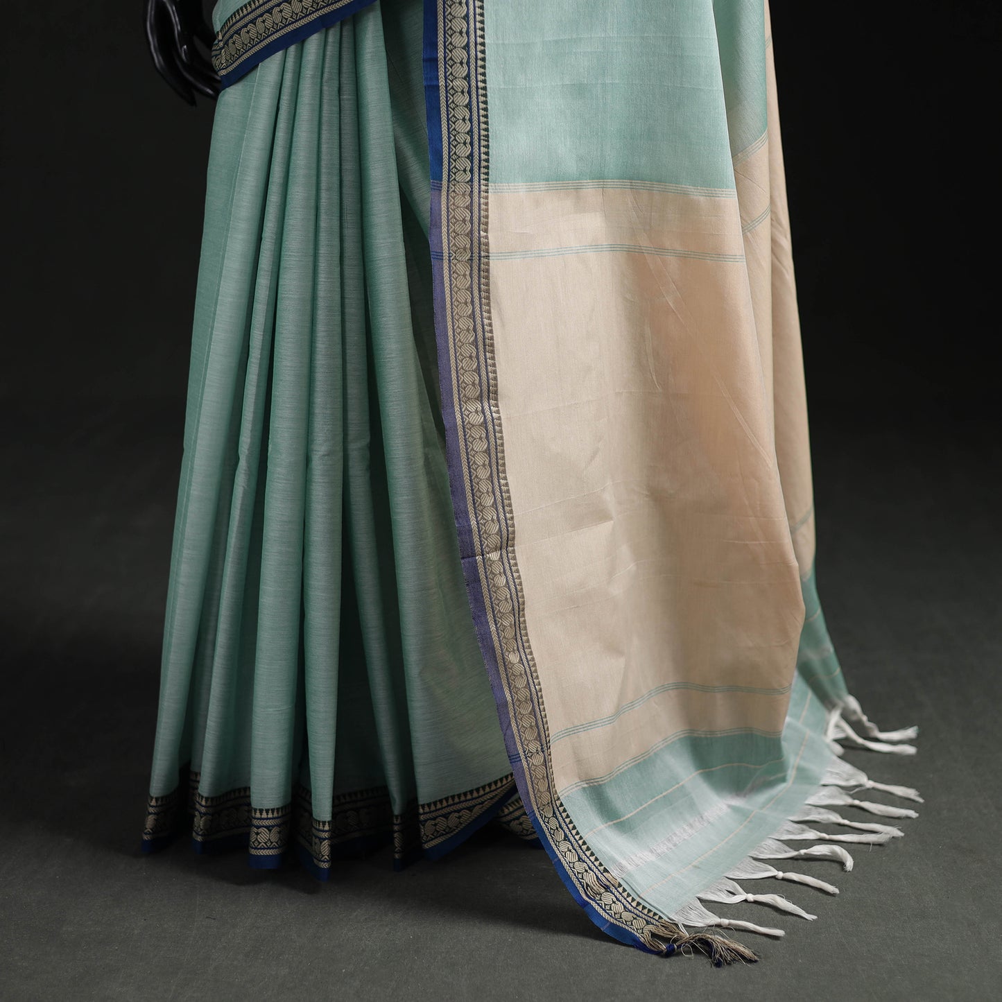 Dharwad Woven Mercerised Cotton Saree with Border 22