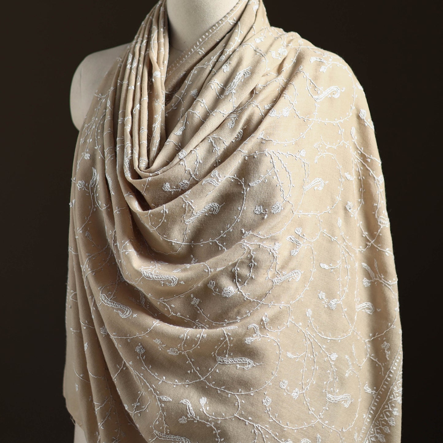 Kashmiri Sozni Heavy Hand Embroidered Pure Handwoven Merino Wool Shawl 27