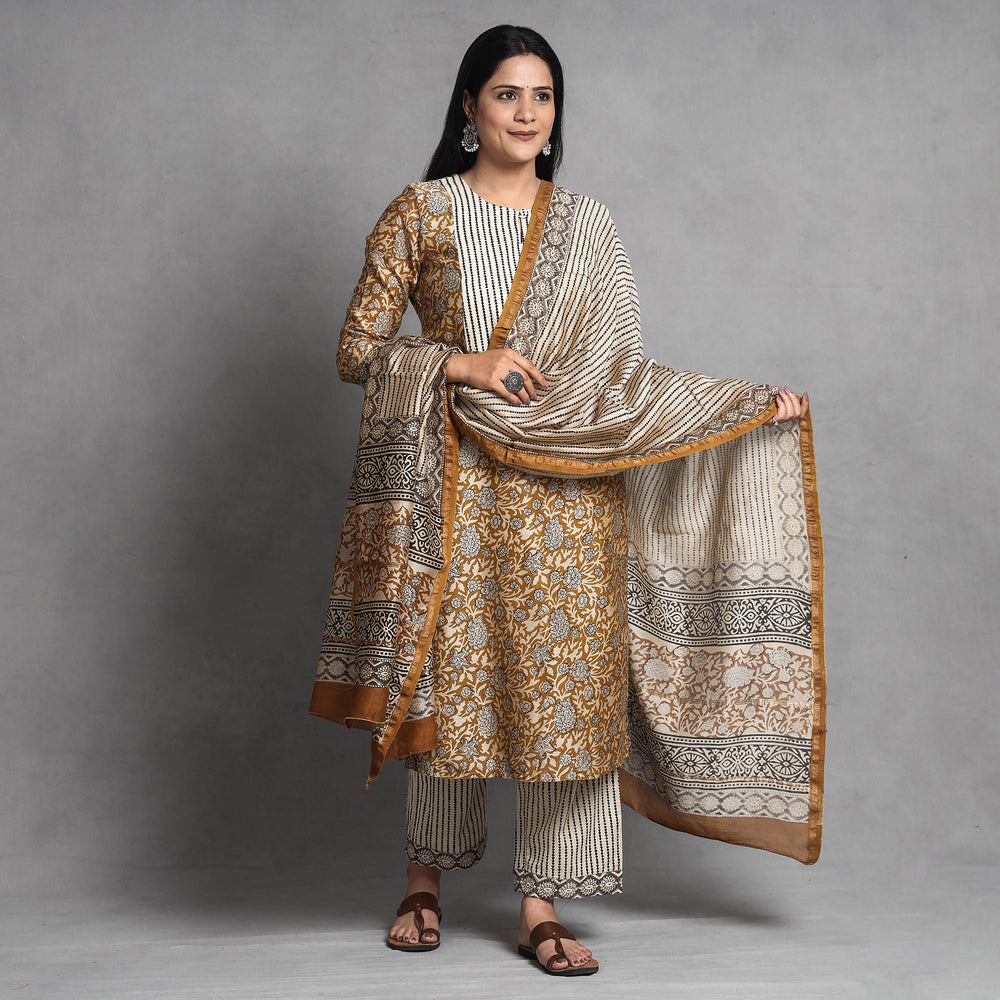 Bagru Kurta with Palazzo & Dupatta Set
