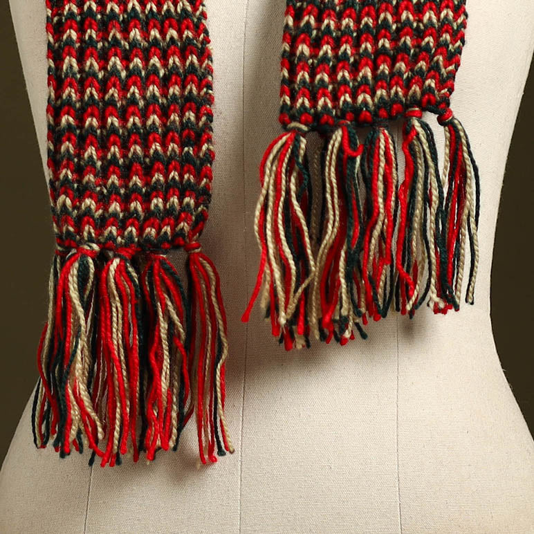 Red - kumaun hand knitted woollen muffler cap 59