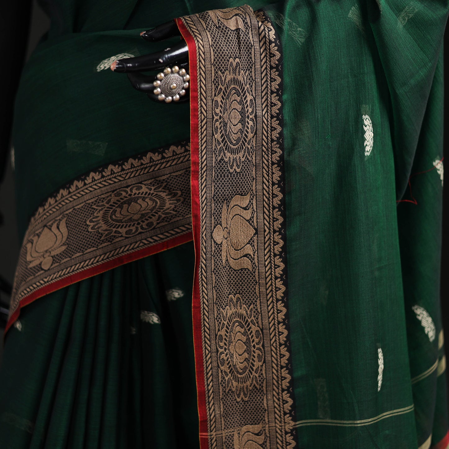 Dharwad Woven Thread Buti Mercerised Cotton Saree with Border 35