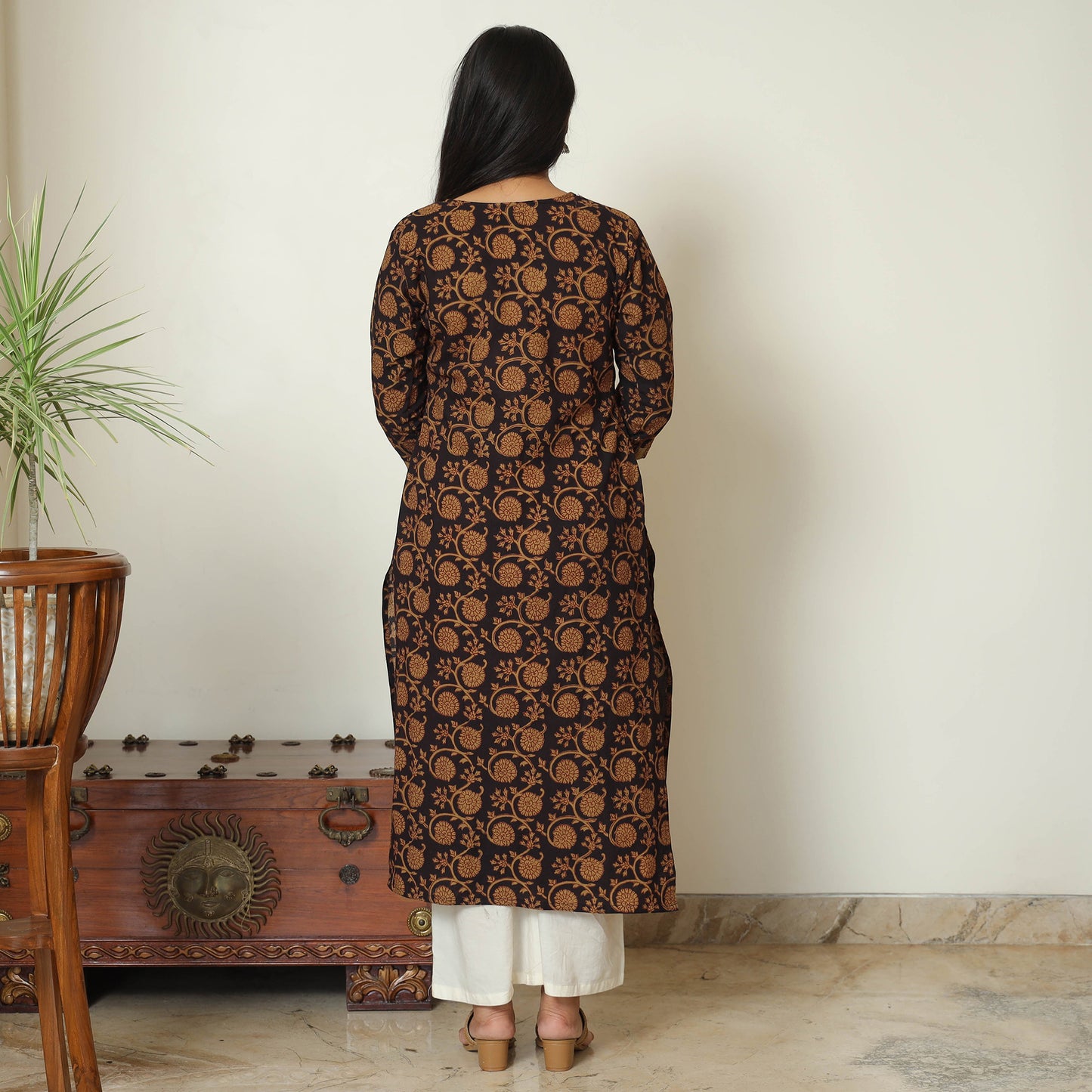 Black - Bagh Hand Block Printed Cotton Straight Kurta 19