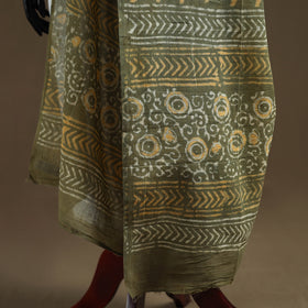 Hand Block Batik Print Pure Mul Cotton Dupatta 47