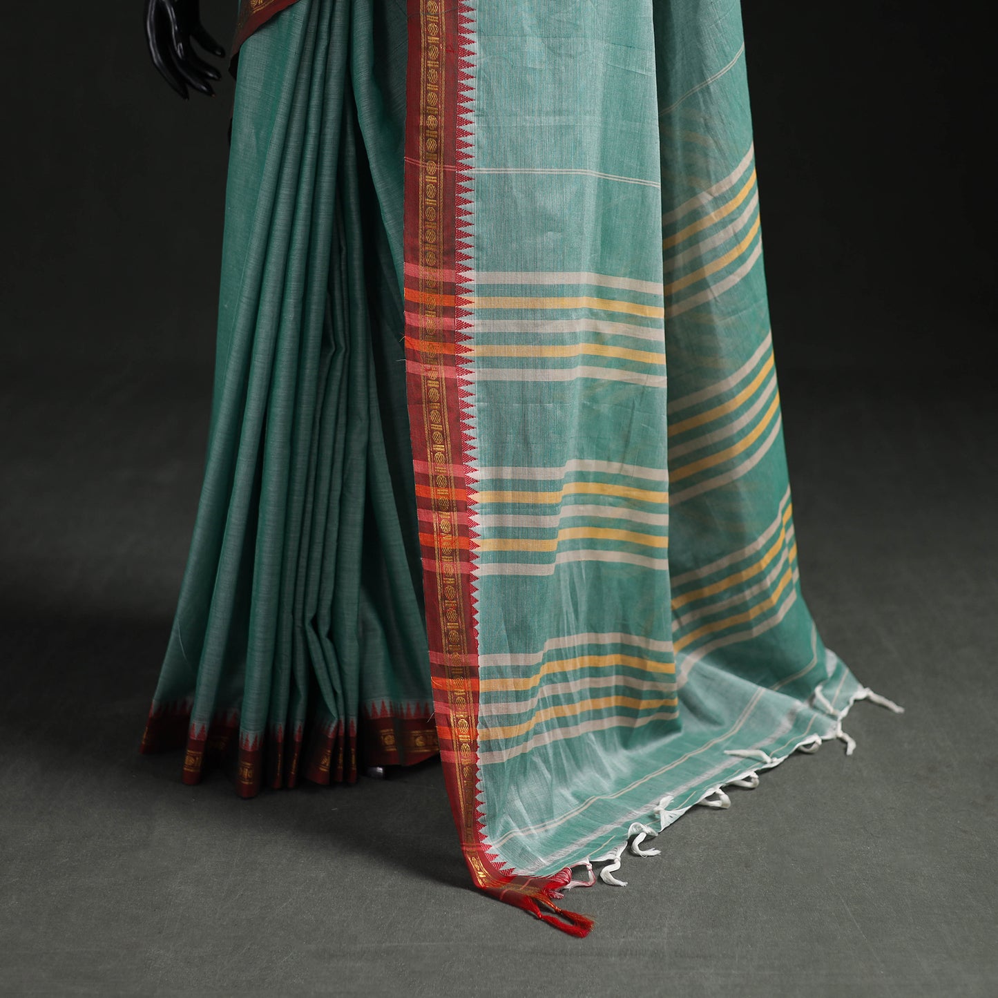 Dharwad Woven Mercerised Cotton Saree with Border 45