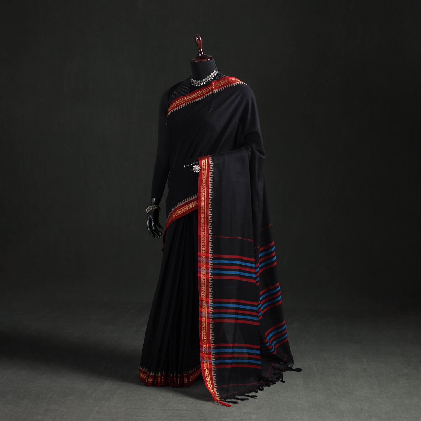 Dharwad Woven Mercerised Cotton Saree with Border 48