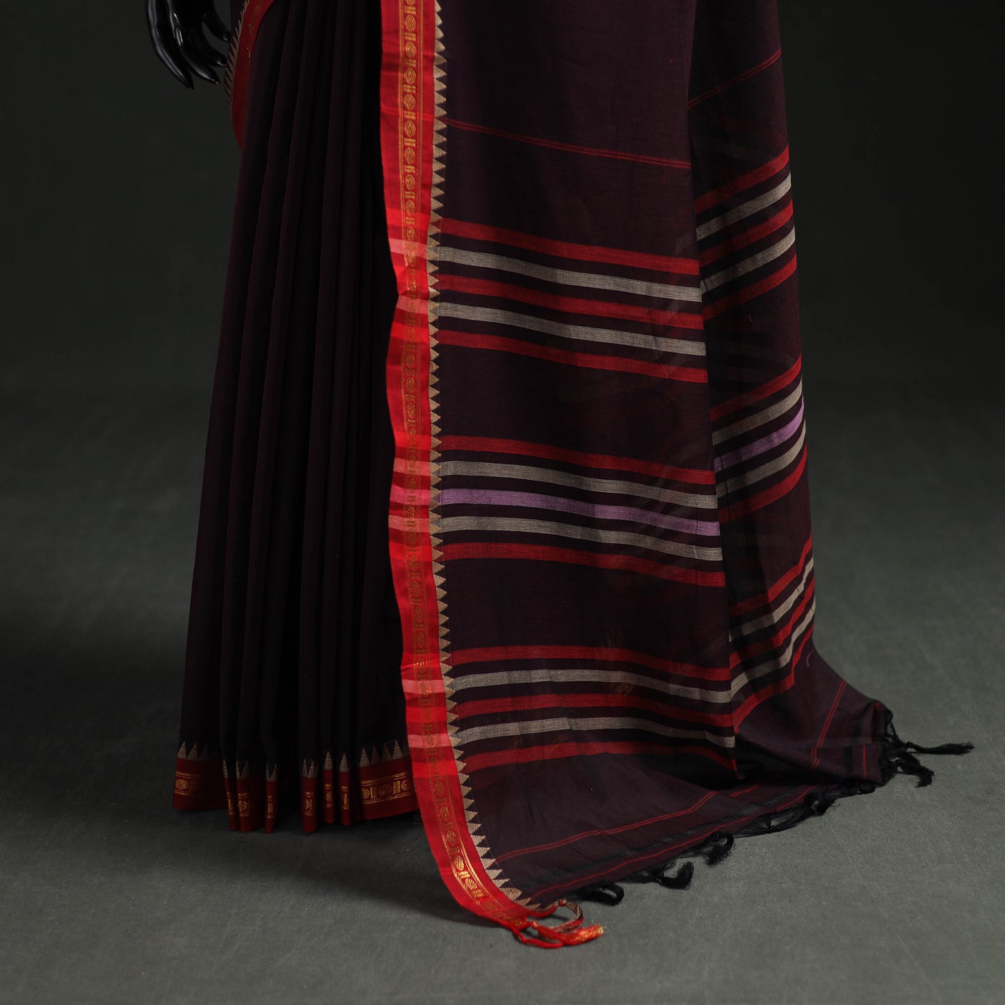 Dharwad Woven Mercerised Cotton Saree with Border 49