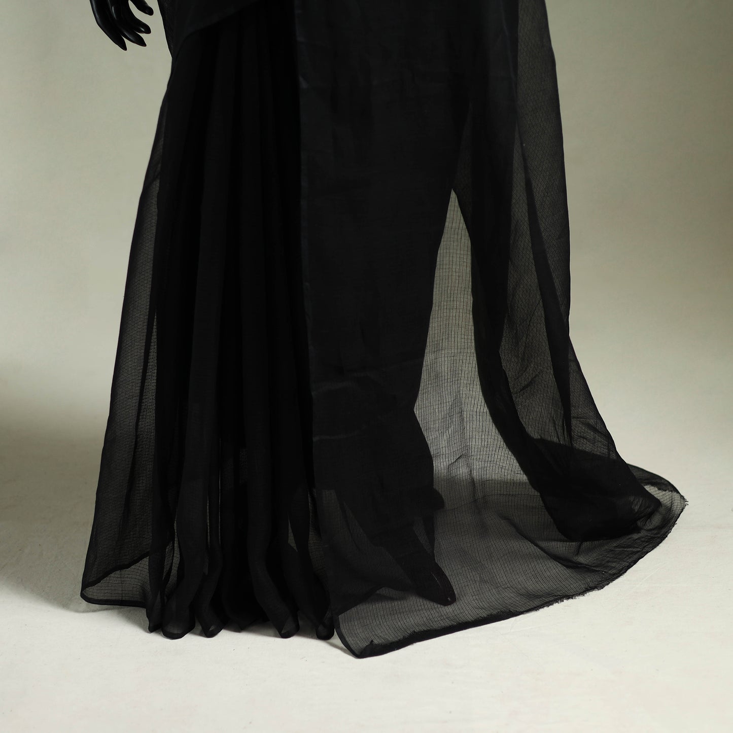 Black - Nazaakat Kota Doria Cotton Plain Saree with Blouse & Jewellery Set 10