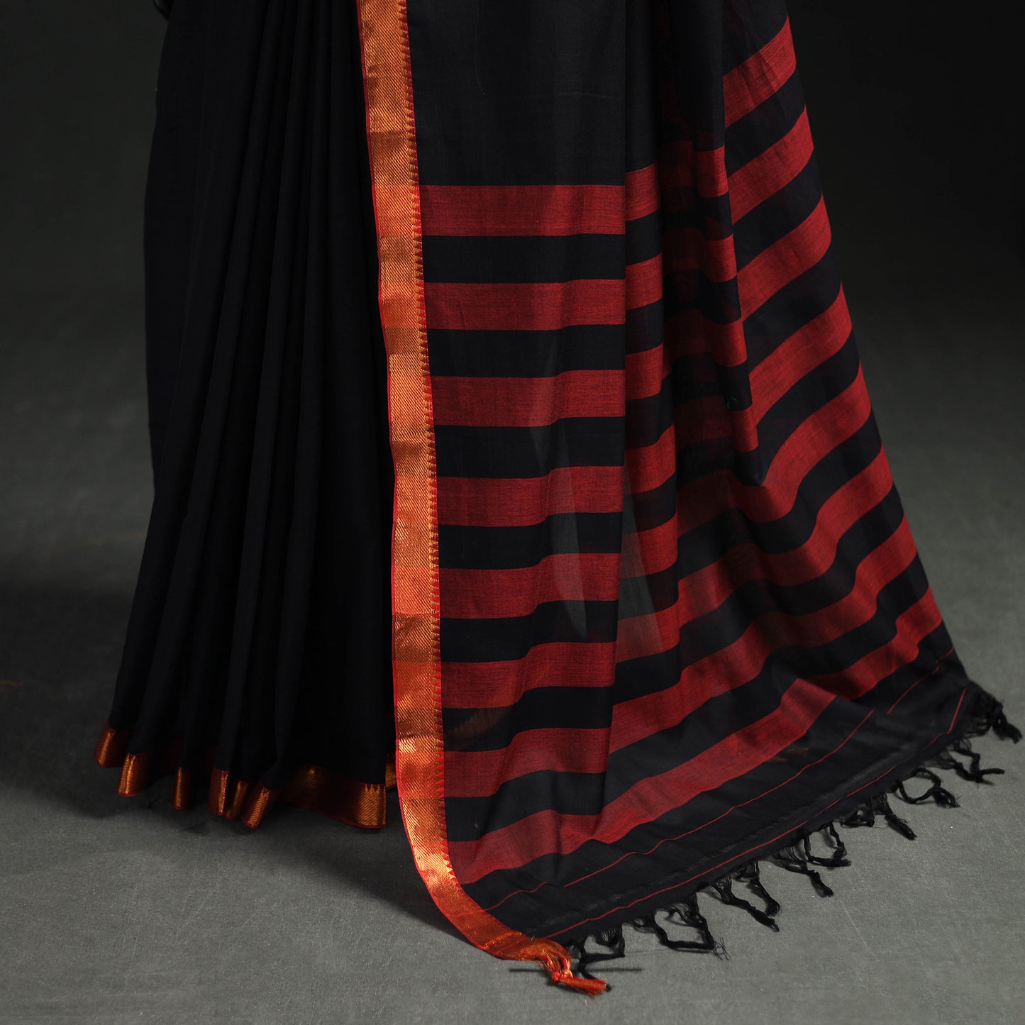 Dharwad Woven Mercerised Cotton Saree with Border 63