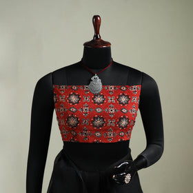 Black - Nazaakat Kota Doria Cotton Plain Saree with Blouse & Jewellery Set 12