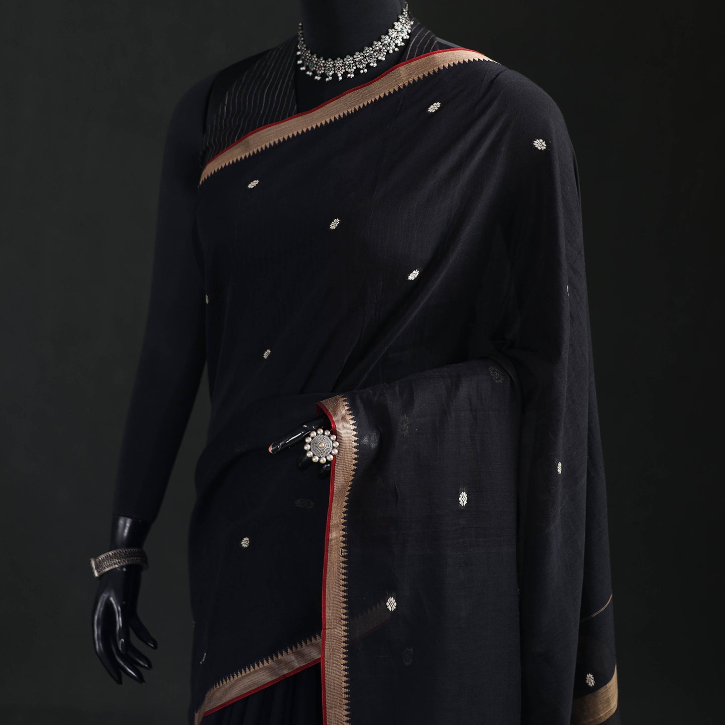 Dharwad Woven Thread Buti Mercerised Cotton Saree with Border 74