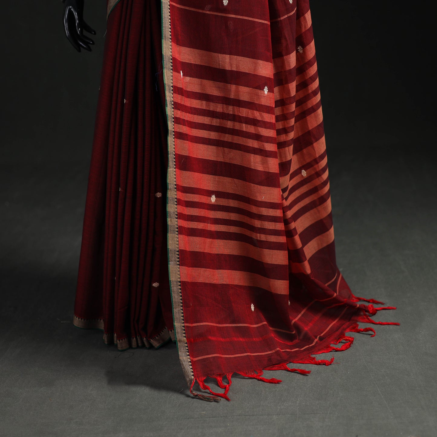 Dharwad Woven Thread Buti Mercerised Cotton Saree with Border 75