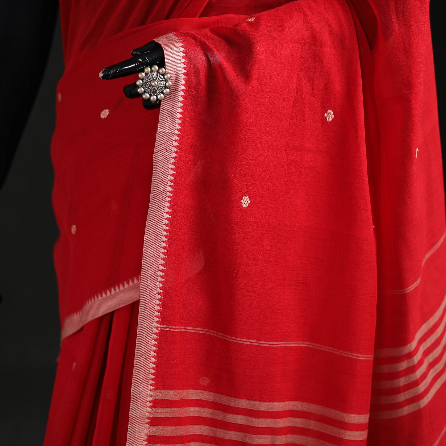 Dharwad Woven Thread Buti Mercerised Cotton Saree with Border 76