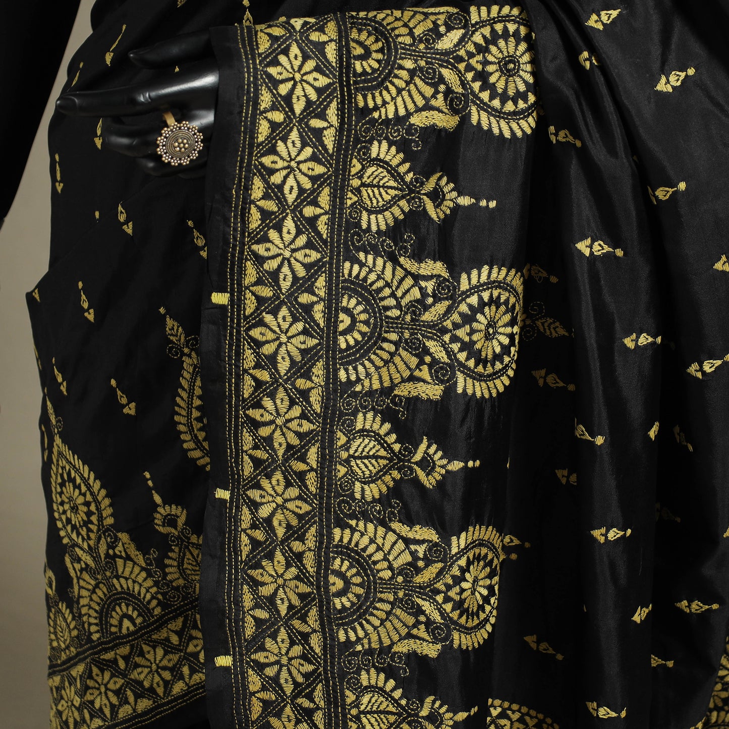 Black - hand embroidery bangalore silk handloom bengal