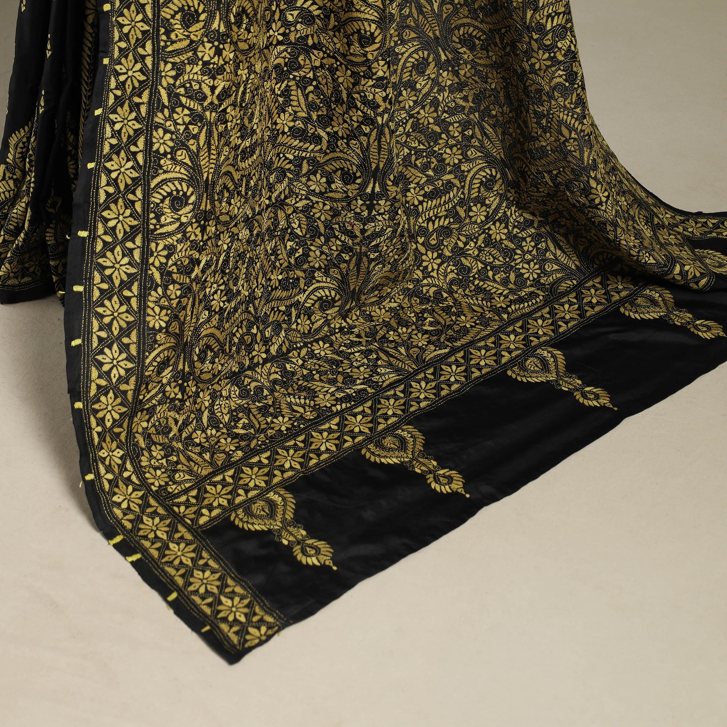 Black - hand embroidery bangalore silk handloom bengal