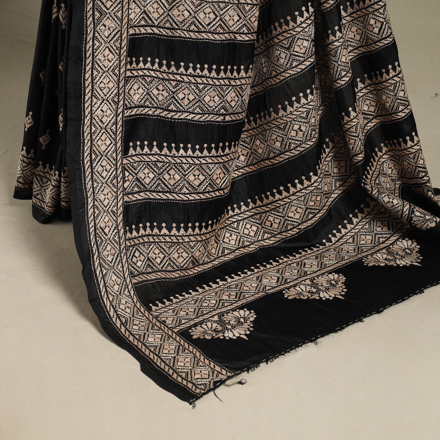 Black - hand embroidery bangalore silk handloom bengal