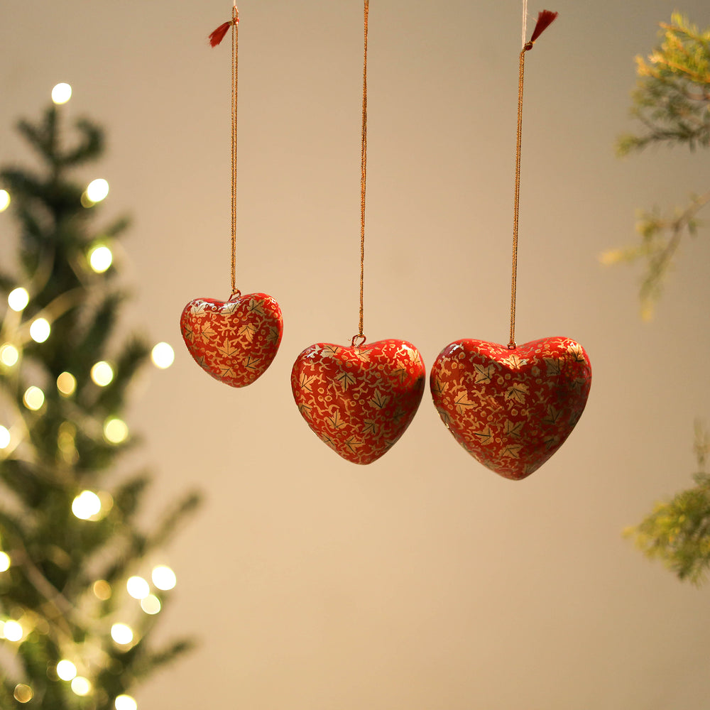 Heart - Kashmir Handpainted Christmas Ornament (Set of 3) 03