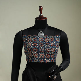 Black - Nazaakat Kota Doria Cotton Plain Saree with Blouse & Jewellery Set 36