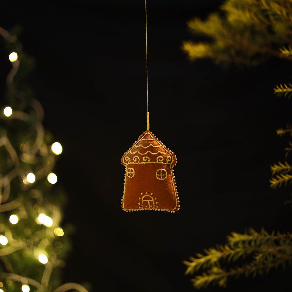 Gingerbread House Felt Ornament - Handmade Christmas Decor 07